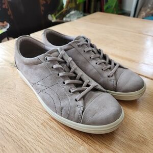 ECCO Soft 7 Stitch Tie Sneakers Womens 39 EU Warm Grey Leather Comfort Shoe US 8